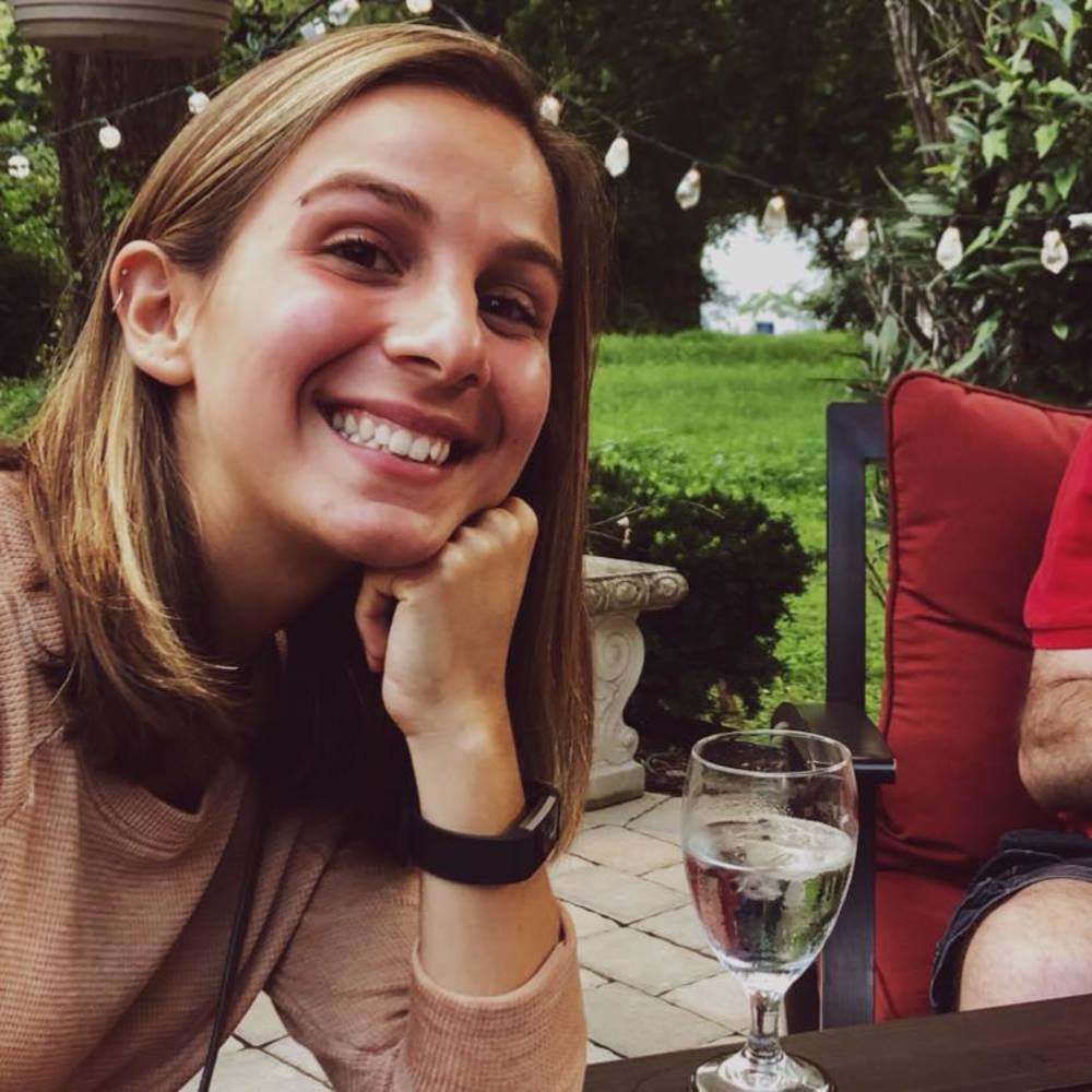 Meet your Posher, Juliana